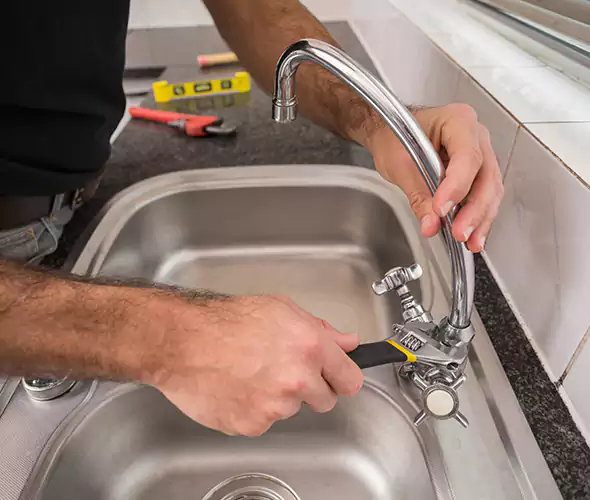 Local Experts for Faucet Repair in Norco, CA:Schedule Affordable Faucet Repair Services with Us