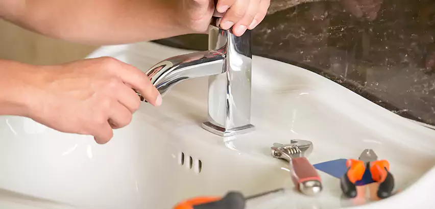 Bathtub Faucet Replacement in Norco